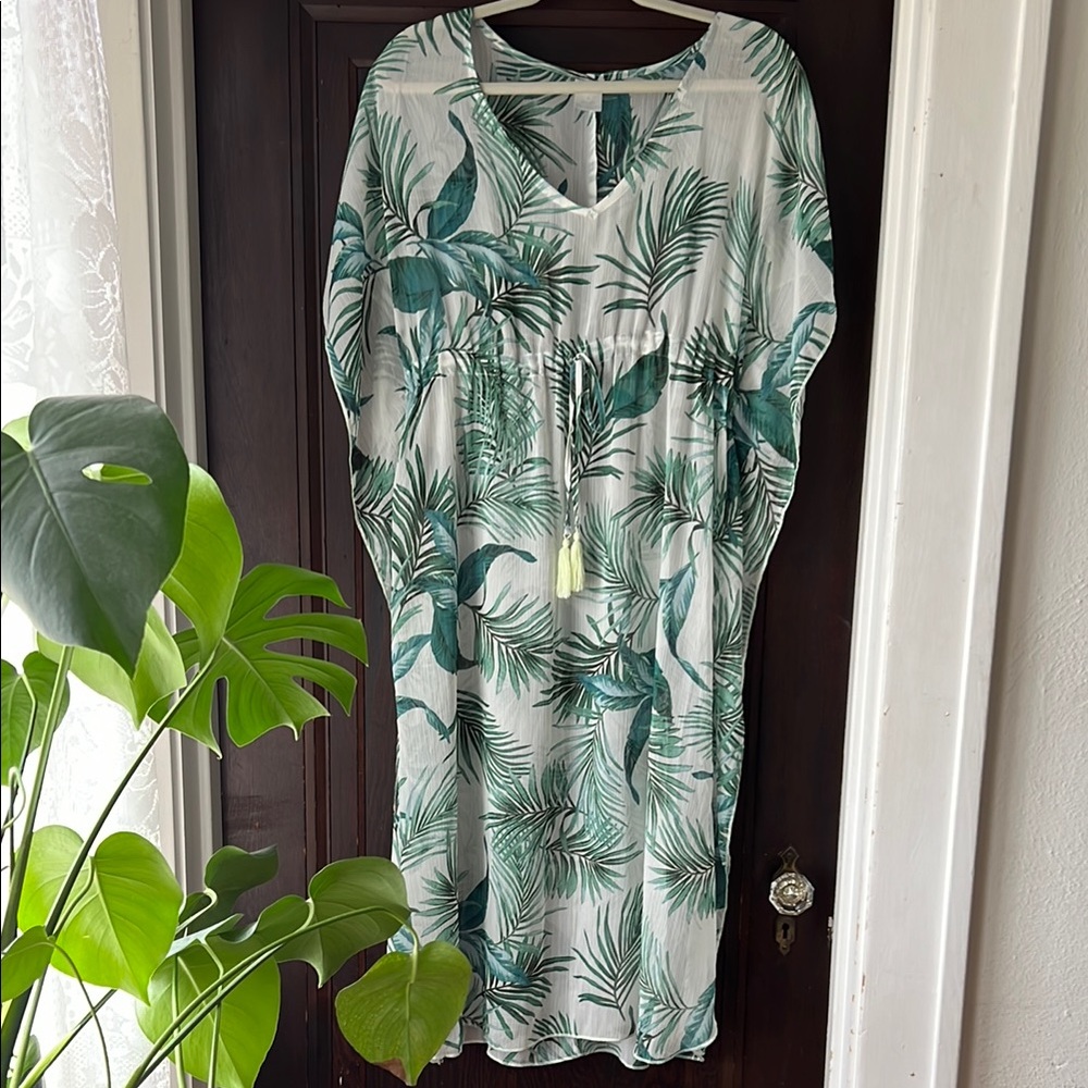 Kona Sol Green and White Tropical Leaf Kaftan Swim Coverup